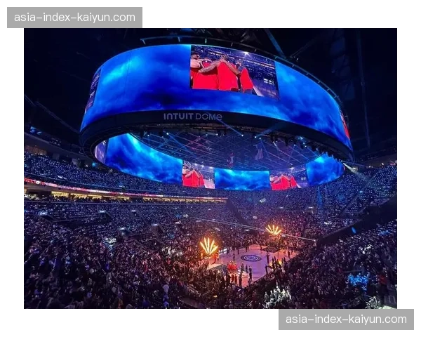 快船队为新主场Intuit Dome举办媒体开放日，展示其沉浸式观赛技术